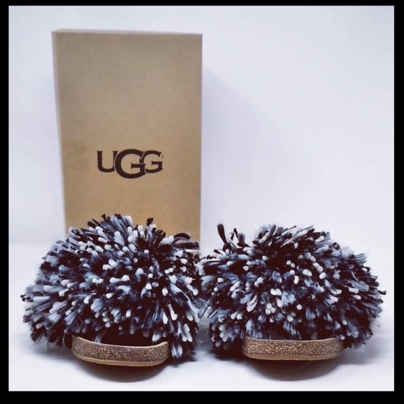 UGG Cindy Open Back Slip On Sandals Black & White - Picture 3 of 7